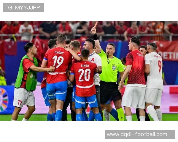 中超精彩对决利物浦逆转热刺争议判罚引发全场热议